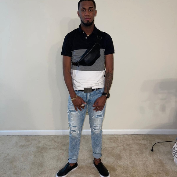 Meet your Posher, Alex - Picture 1 of 1